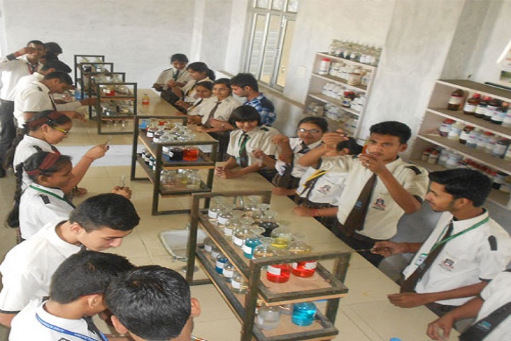 Alphine International School-Chemistry Lab