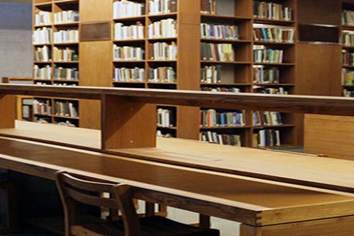 Alphine International School-Library