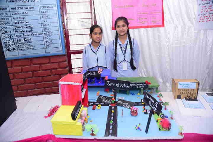 ALPINE PUBLIC SCHOOL-Exhibition