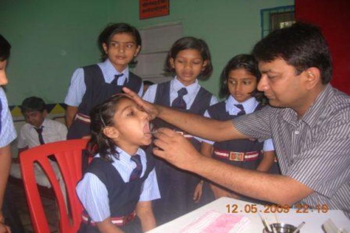 Amarnath Vidya Ashram Senior Secondary School-Medical Checkup