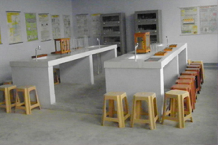 Ambika Public School - Biology Lab