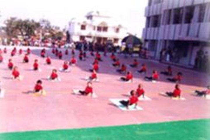 Annie Besant School - Yoga