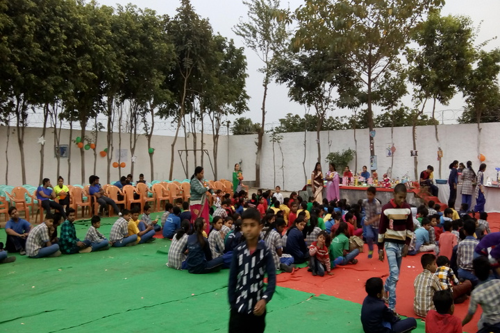 Arya Bandhu Public School-Activity