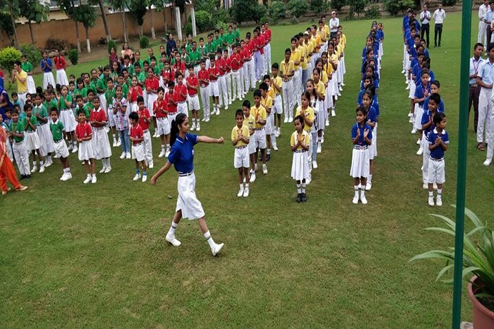 Arya Kamal Public School-Assembly
