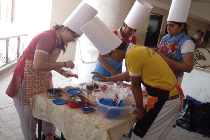 Asha Modern International School-Activity2