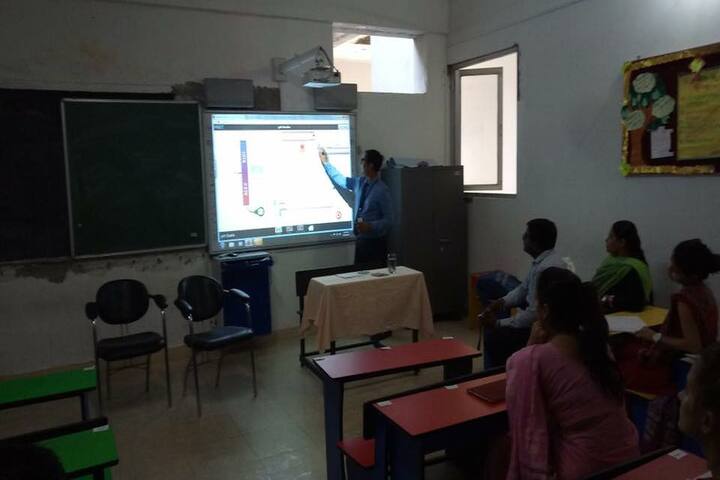 Avadh Collegiate-Digital Classroom