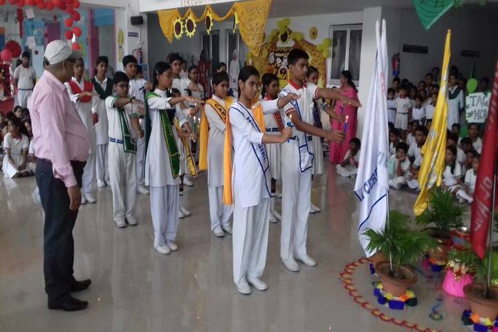 Avadh Collegiate-March Past