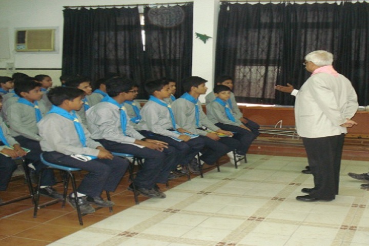 Ayesha Tarin Modern Public School-Scouts Training