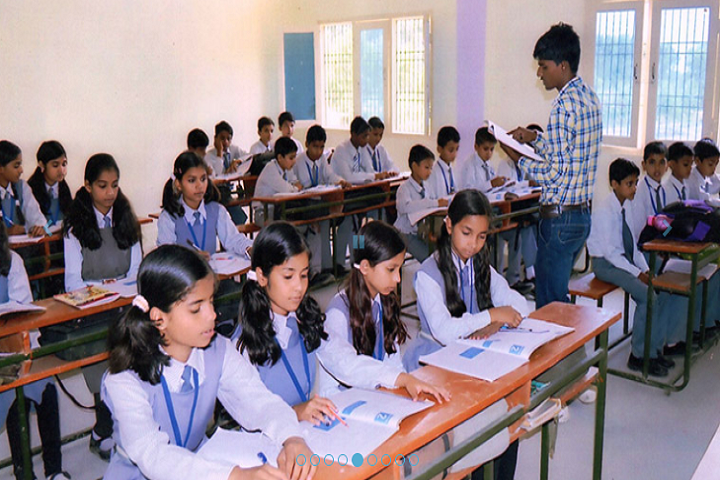 B Indian Senior Secondary Public School-Classroom