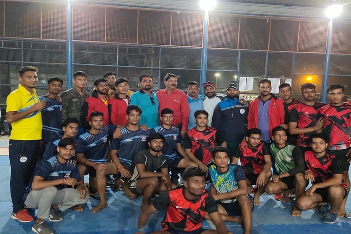 Baba Kadera Singh Vidya Mandir-Group Photo