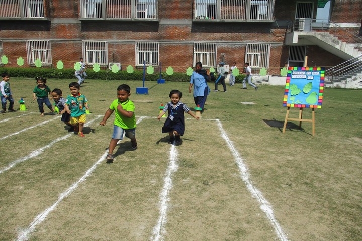 Bal Bharati Public School-Games
