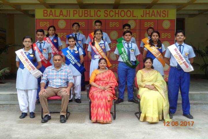 Balaji Public School- Teachers and Students pics