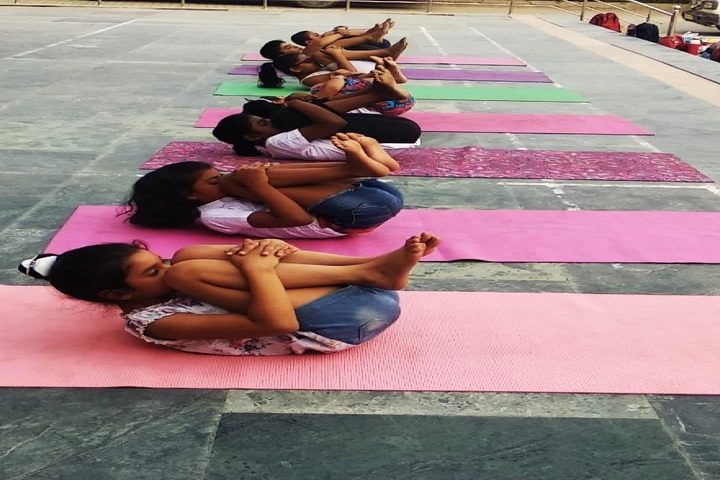 Baluni Public School-Yoga