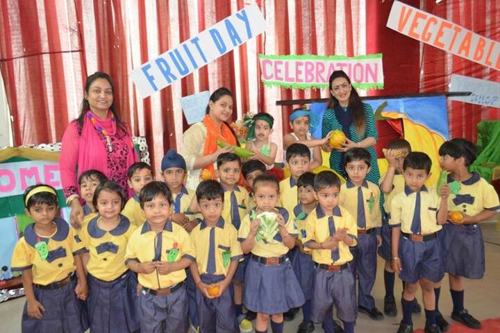 Bedi International School-Fruits and Vegetables day