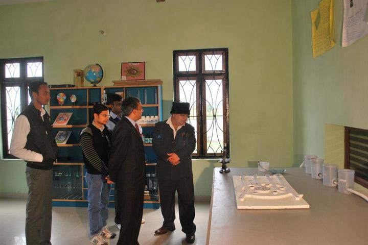 Benison School-Science Lab