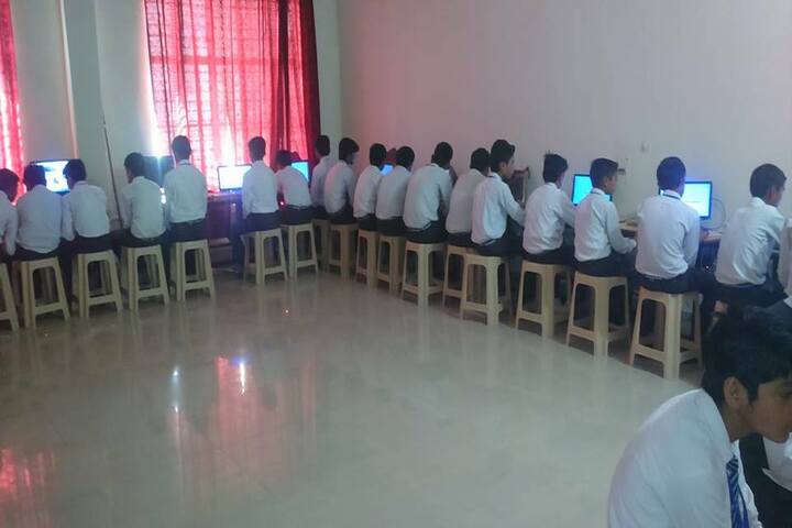 Bijnor Public School-Computer Lab