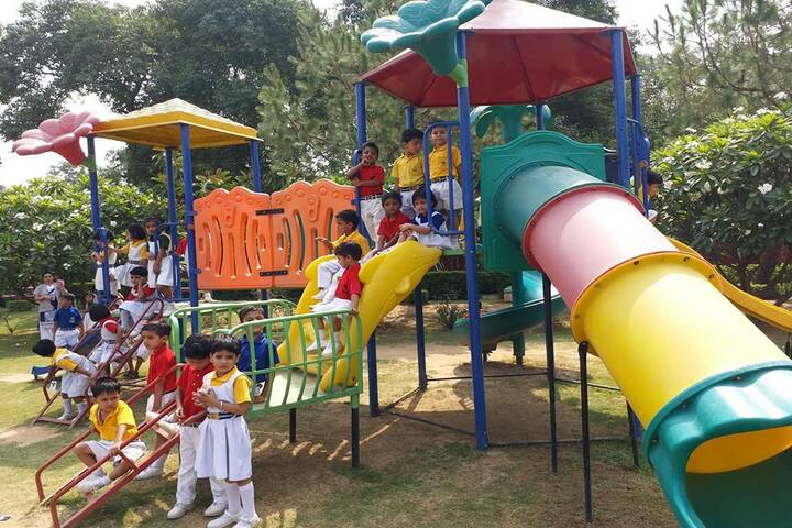 Bijnor Public School-Play Area