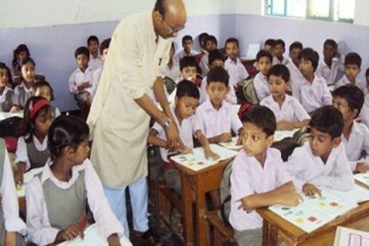 Saraswati Vidya Mandir-Class Room