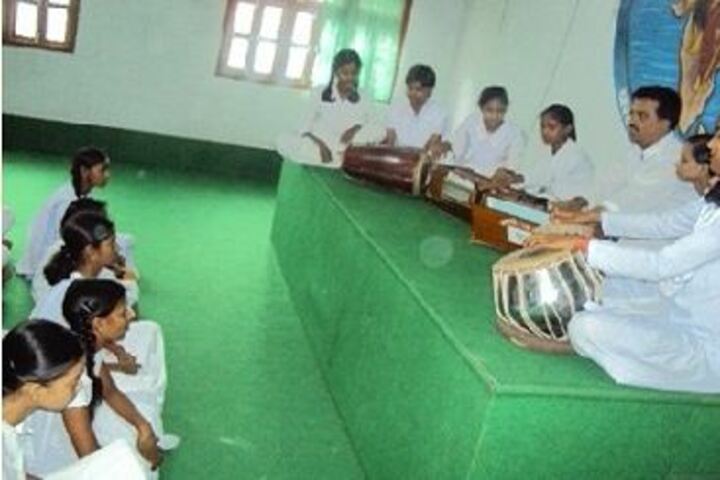 Saraswati Vidya Mandir-Music
