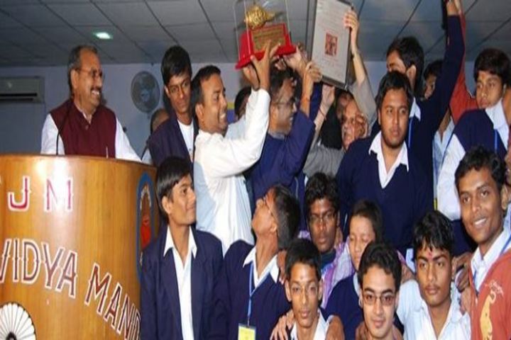 Saraswati Vidya Mandir-Awards