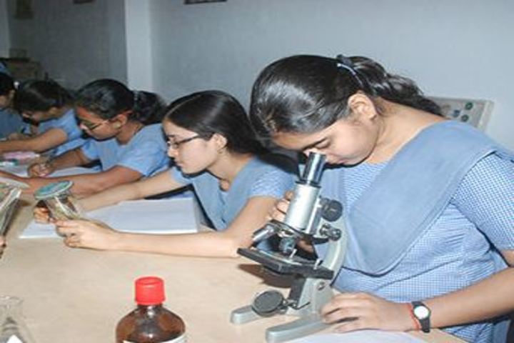 Saraswati Vidya Mandir-Bio Lab