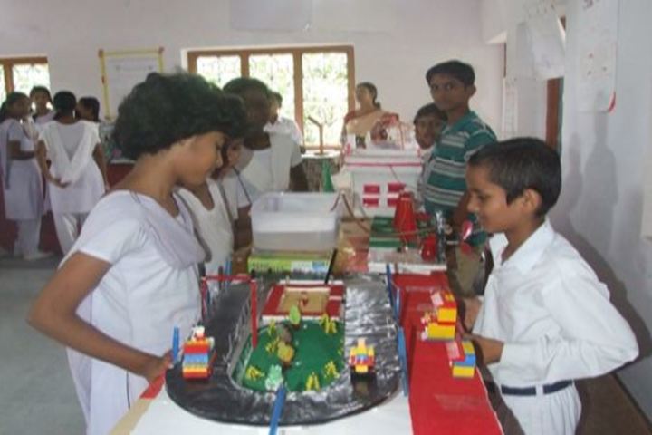 Saraswati Vidya Mandir-Science Exhibition