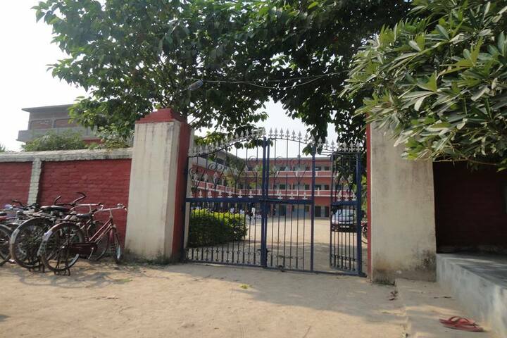 Blossom Academic School-School Gate