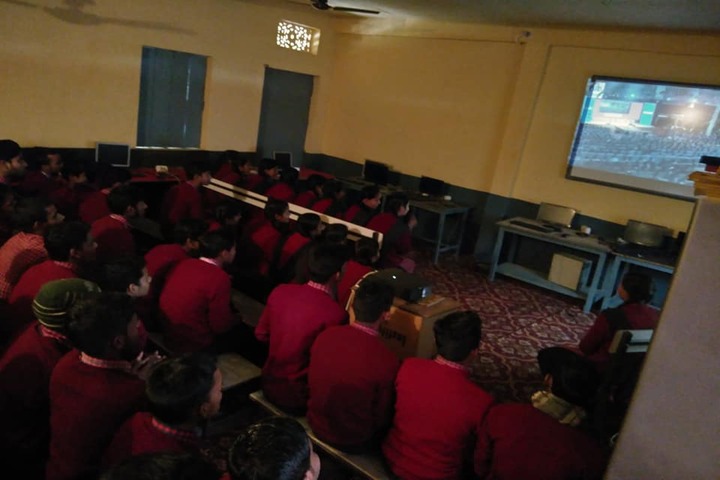 Blossom Academic School-Smart Class