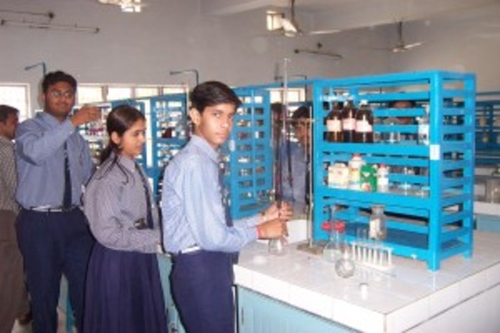 Blue Bell Dr Ram Tirth Dube Memorial School-Chemistry Lab