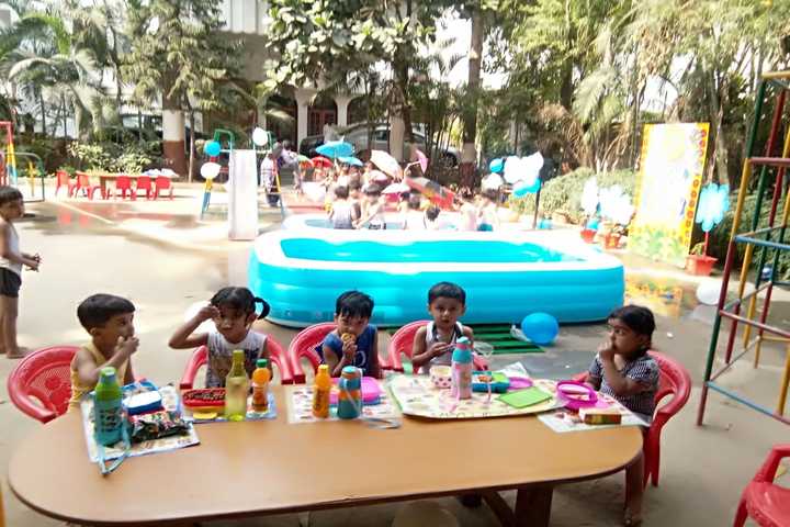 Bonny Anne Public School-Pool Party