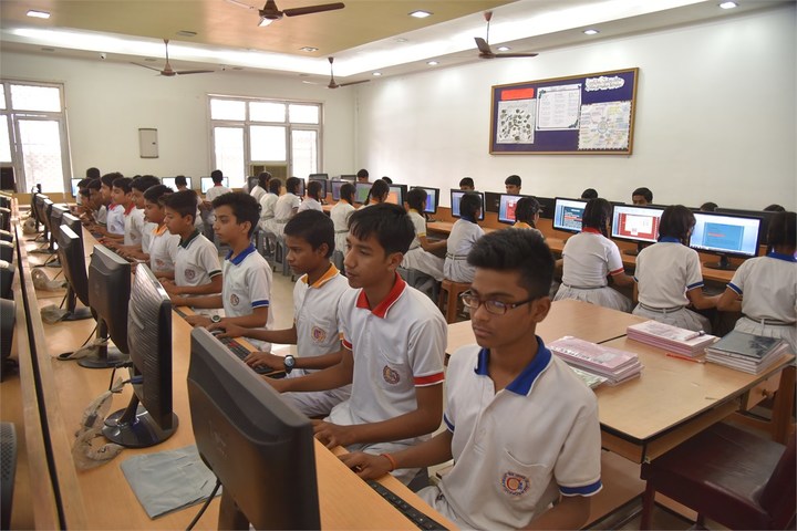 Bright Way College-IT Lab
