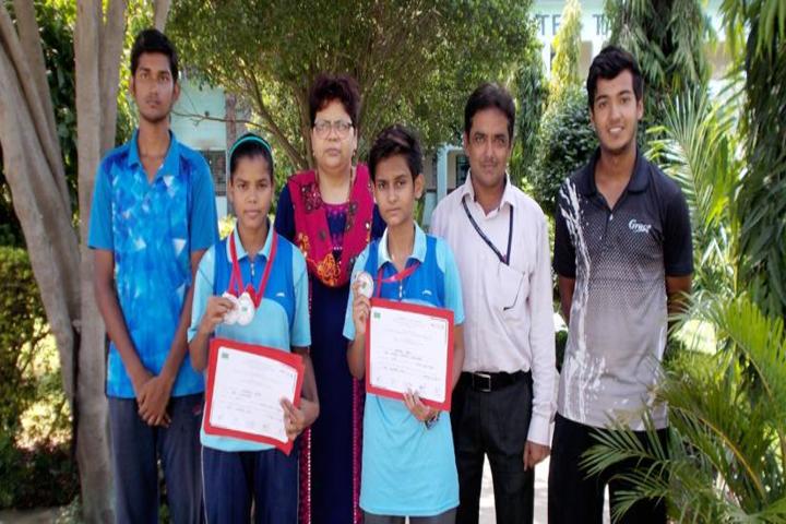 Brij Behari Sahai Vidya Mandir-Awards