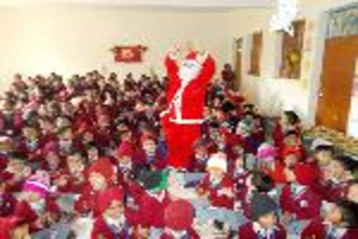 Brij Behari Sahai Vidya Mandir-Christmas Celebration