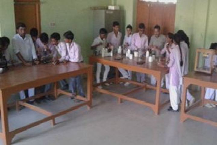 Saraswati Vidya Mandir Bihariganj-Labs