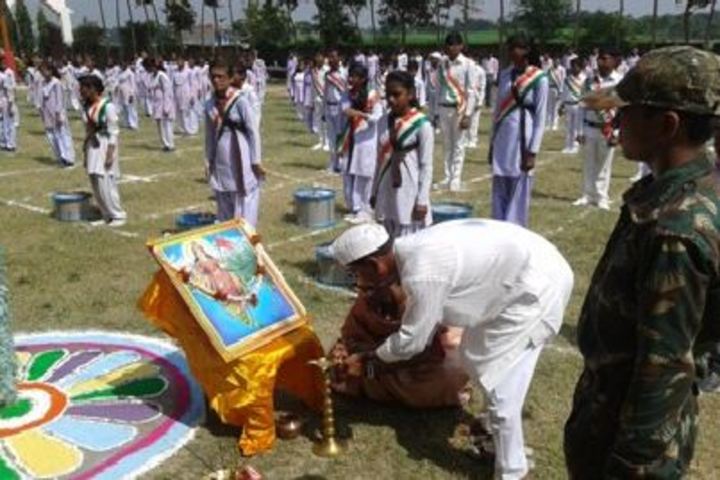 Saraswati Vidya Mandir Bihariganj-Pooja