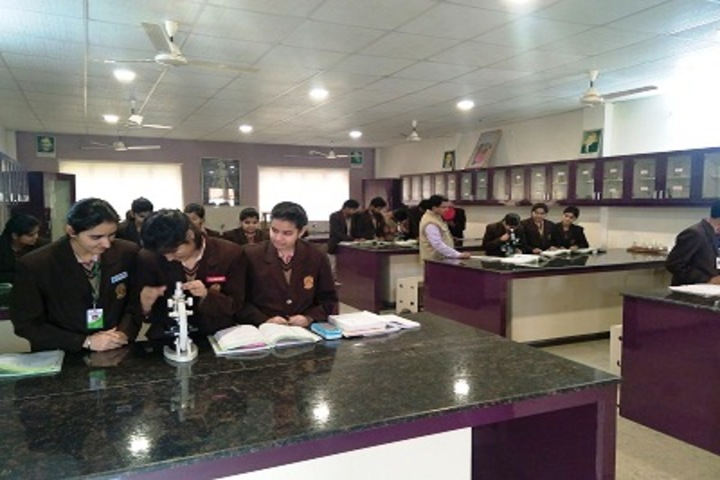 Cambridge Convent School-Biology Lab