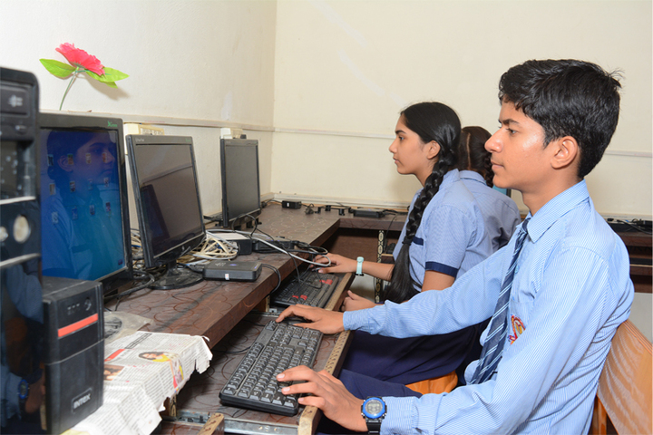 Cambridge Public School-Computer Lab