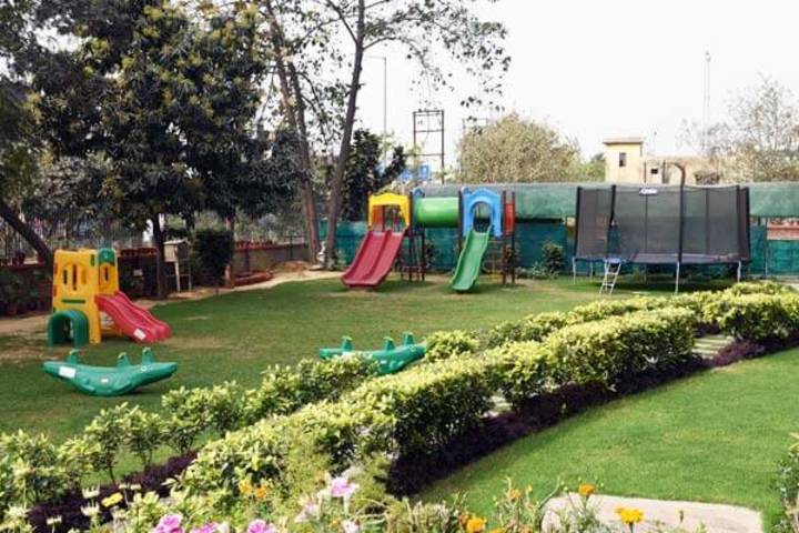 Cambridge School- KG Garden