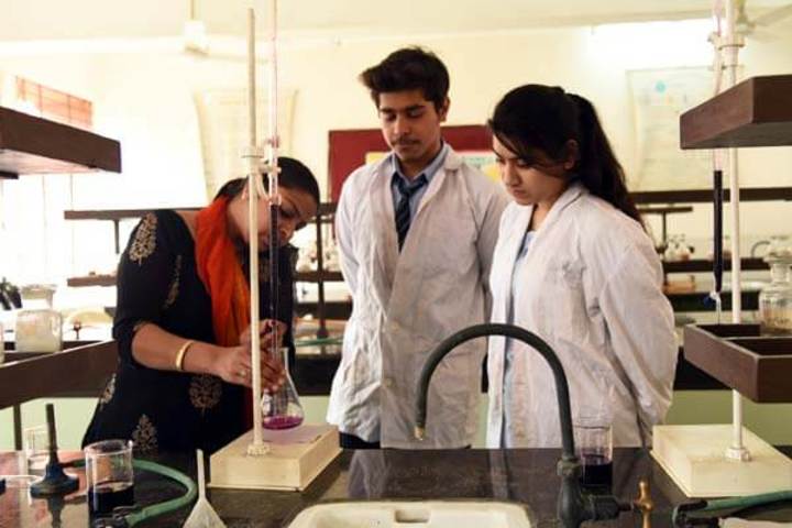 Cambridge School-Chemistry Lab