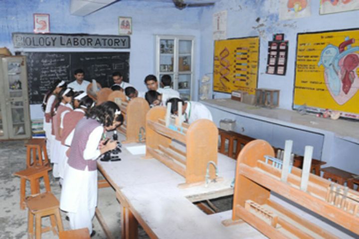 Central Agra Public School-Biology Lab