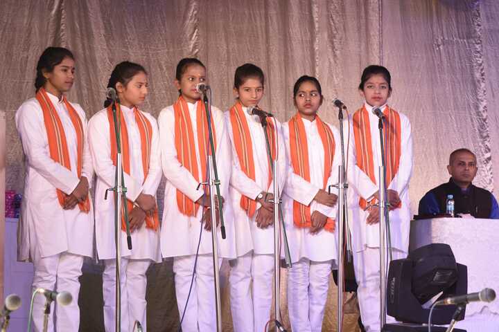 Central Hindu Girls Senior Secondary School-Singing