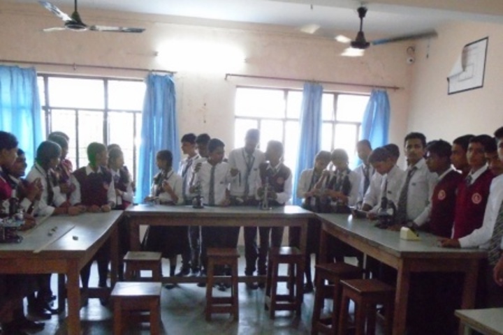Central Hindhu School-Physics Lab