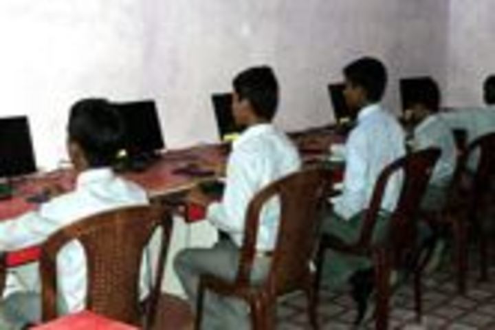 Sarswati Vidya Mandir-Computer Lab