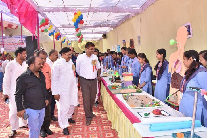 Chandra Public School-Exhibition