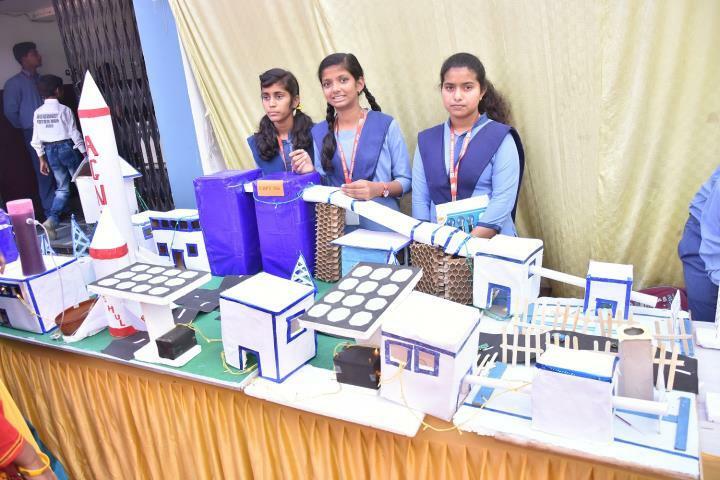 Chandra Public School-Science Exhibition