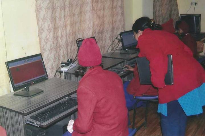 Chandrej Singh Childrens Academy-Computer Lab