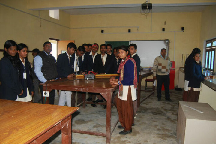 City Convent-Chemistry Lab
