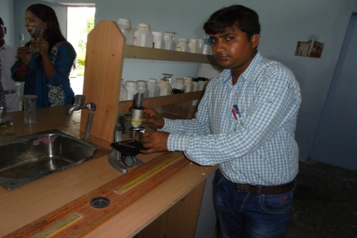 School Of Science And Technology-Biology Lab