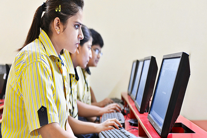 Columbus International School-Computer Lab
