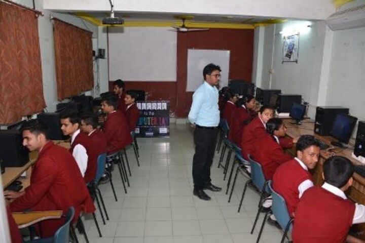 Creative Convent College-Computer Lab